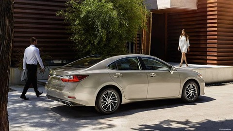 2018-Lexus-ES-Exterior-Gallery-2