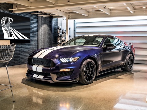 Ford-Mustang_Shelby_GT350-2019-1600-01
