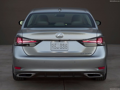 Lexus-GS_200t-2016-1600-09