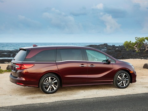 Honda-Odyssey-2018-1600-47