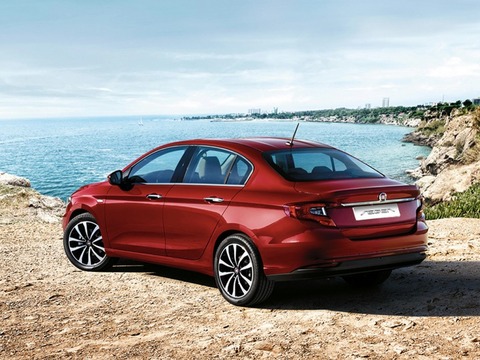 Fiat-Egea-Rear-Three-Quarter-1024x768