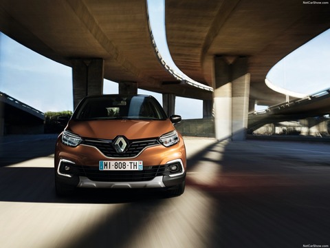 Renault-Captur-2018-1600-3e