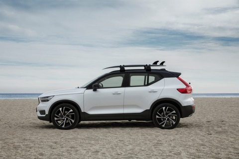 216729_New-Volvo-XC40-exterior--1024x683
