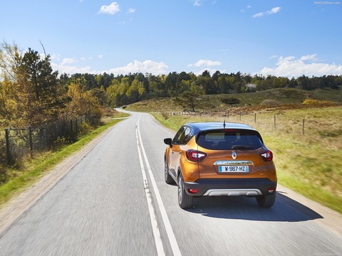 Renault-Captur-2018-1600-3d