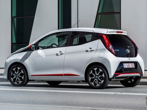 Toyota-Aygo-2019-1600-30
