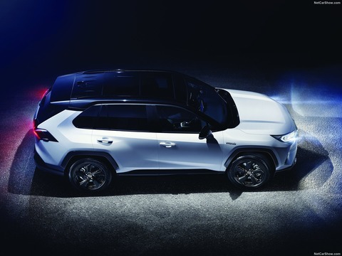 Toyota-RAV4-2019-1600-0f
