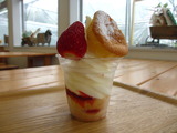 いちごパフェ
