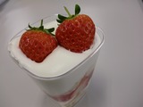 いちごパフェ