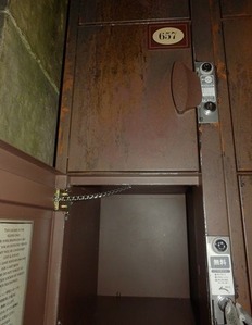 ホグワーツ城内のロッカー