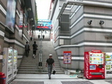 左手の階段