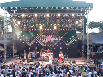KWEEN-Live-2006PFLR1