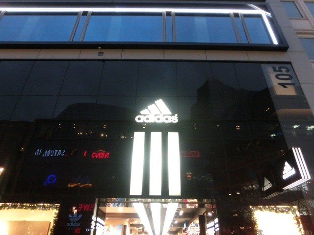 2012 12·î¡Á£²£°£±£³¤ªÀµ·î 356