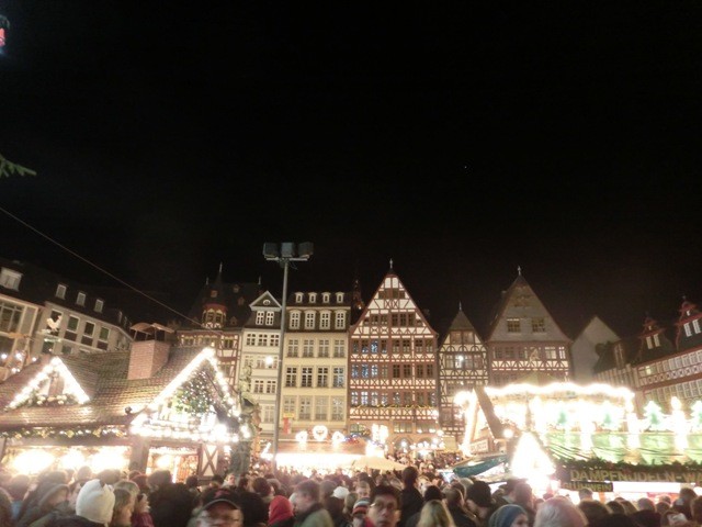 2012 12·î¡Á£²£°£±£³¤ªÀµ·î 372