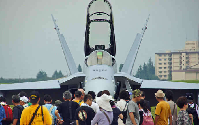 823ff947-s
