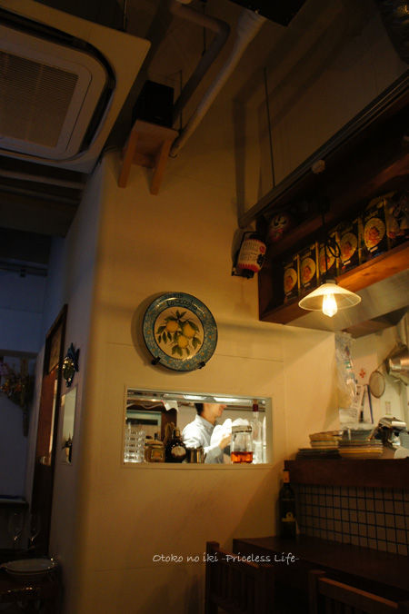 0307-5Tsukiji-Lo-scoglio
