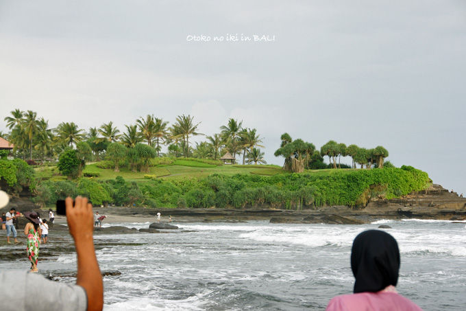 1119-12TanahLot