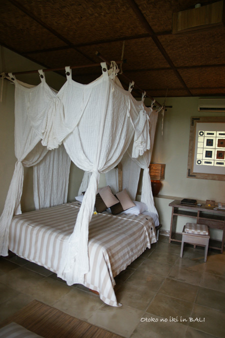 0204-25BED
