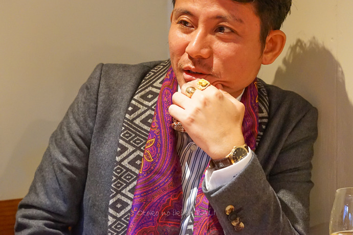 0322luliiro12月-15
