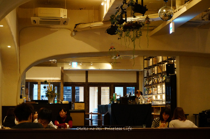 0430SCOTTIBANK-2