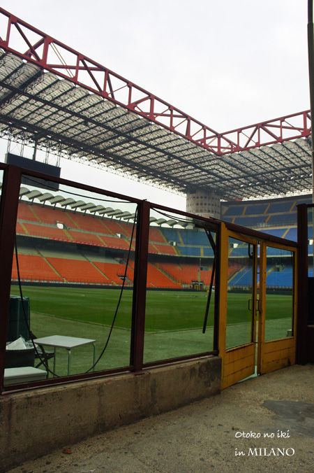 0325-11SanSiro