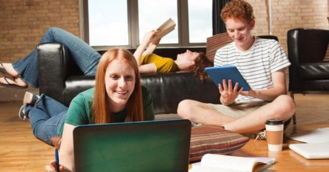 etudiant-universite-campus-logement-colocation