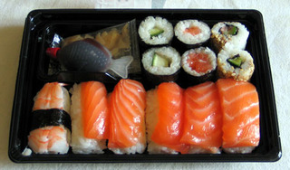 Sushi_bento