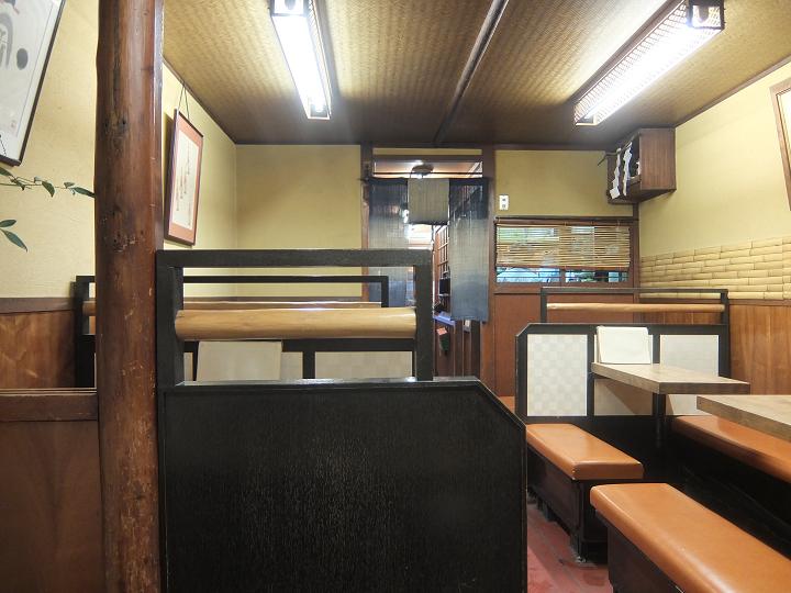 1826844a.jpg