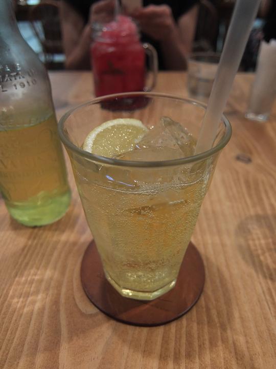 ソーダ1