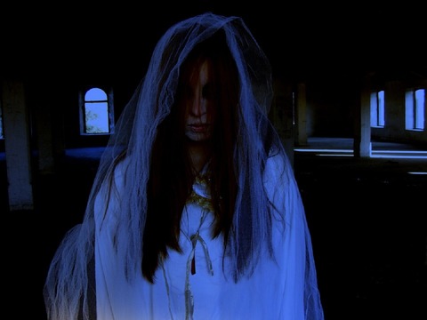ghost-518322_960_720