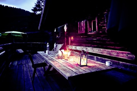 mountain-hut-594162_640