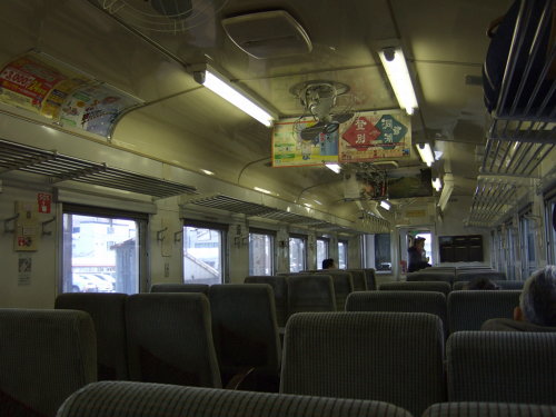 キハ54形内部