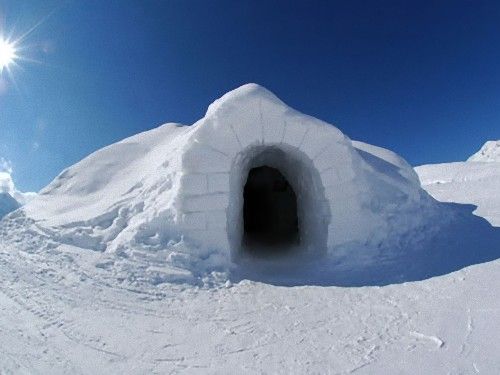 アラスカのイヌイットの村