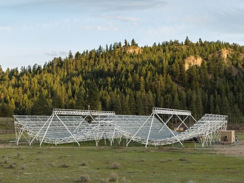 電波望遠鏡CHIME