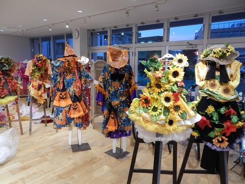 19会場準備ハロウィン右S