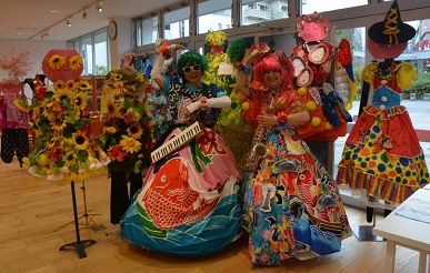 ナビテラス大漁旗Gポーズ
