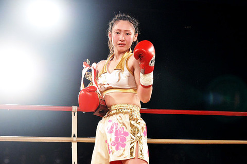 momoka