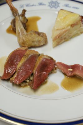 ル コルドン ブルー フランス料理中級２回目 若鶏のソテ バスク風 サクランボ入り バスク風タルト他 夢はいつか叶う まいにち フランス料理 の勉強