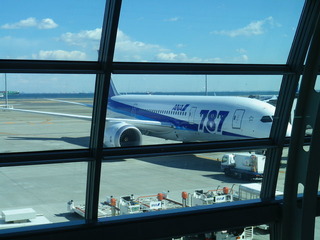 b787