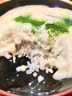 むぎとろ
