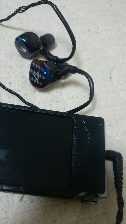 JH AUDIO Layla レイラ Universal Fit : 唯耳独尊 ～イヤホン