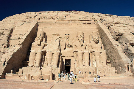 2C_Egypt%2C_Oct_2004