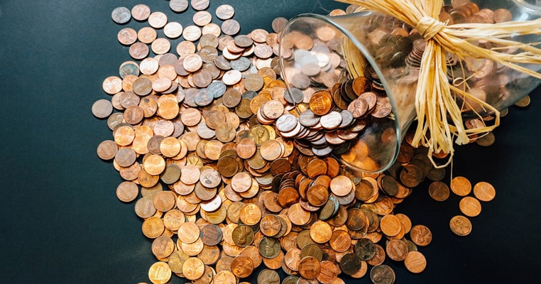 貯金をするだけではお金持ちになれない