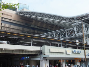 047_大阪駅1