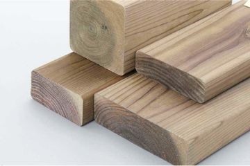 もち 丸太 木材の「芯去り材」と「芯持ち材」。強度、耐久性が高いのは？