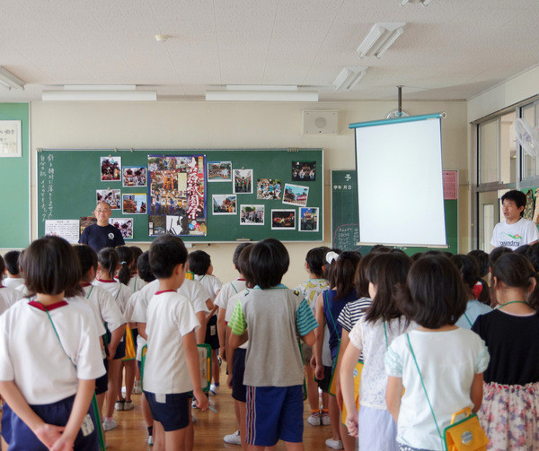 吉原小学校で吉原祇園祭