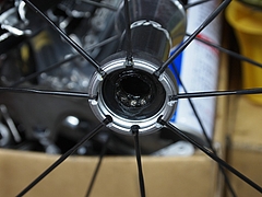 WH-R6700 前輪ハブ
