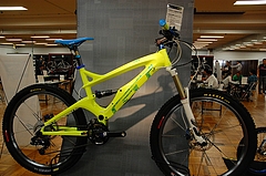 フォースカーボン Pro 630000円
