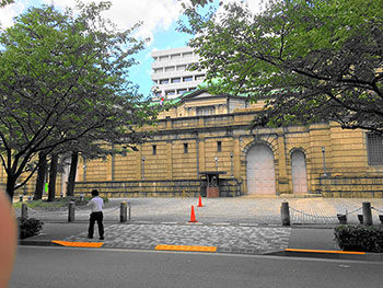 日銀外観02-B