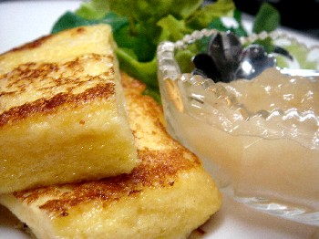 熱々ふわふわのフレンチトーストと一緒に♪