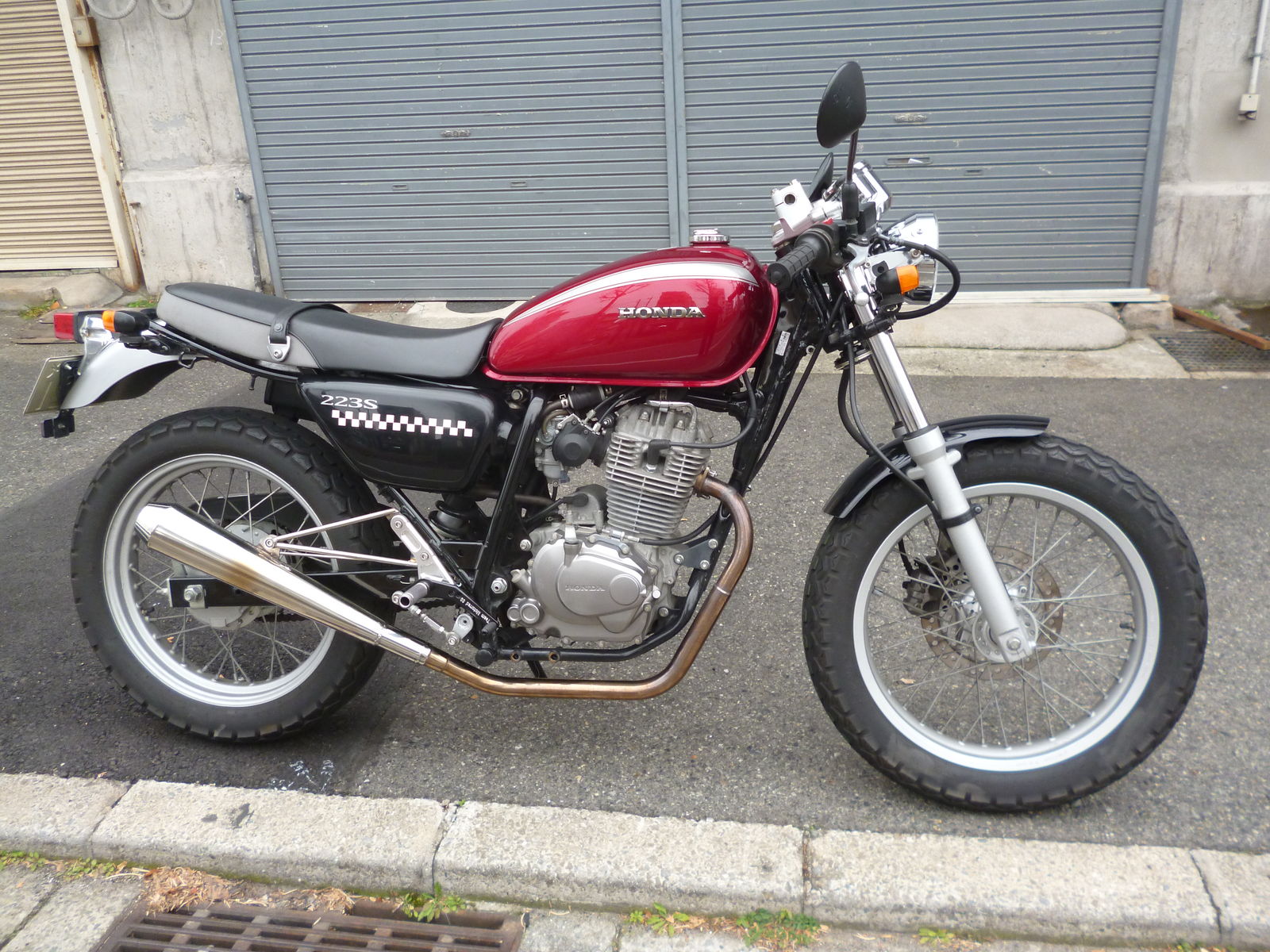 Cb223s カフェレーサー 鳥忠のyさん バックステップ装着 Moto Dogカスタム日記